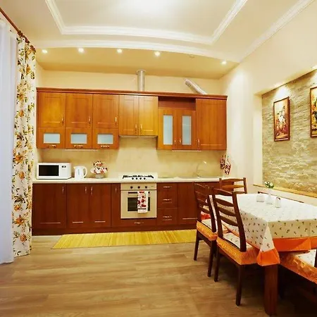 Petra Doroshenka19 Street Apartment