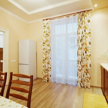 Petra Doroshenka19 Street Apartment